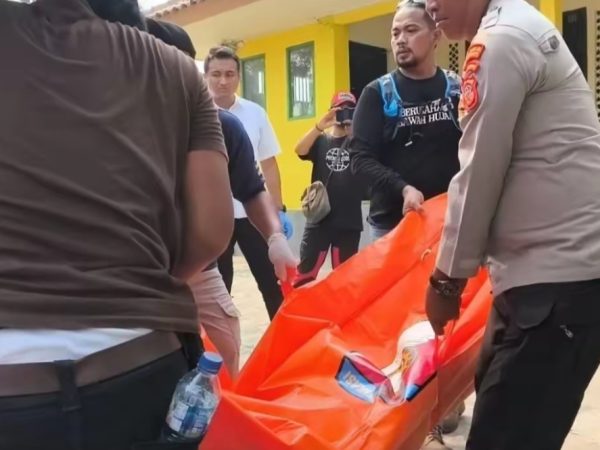 Sadis! Saat Hendak Azan, Marbot Masjid di Purwakarta Tewas Dibacok Tetangganya