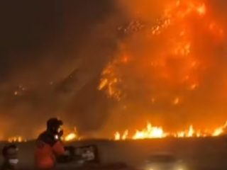 Kebakaran Terus Meluas, Wisata Bromo Ditutup Total!