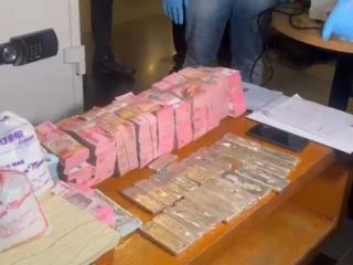 2 WN India Ditangkap Bareskrim, Dalam Sebulan Selundupkan Hampir 1 Ton Emas ke Dubai 