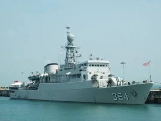 Sudah Tua, Alasan Kemhan Mau Jual KRI Ki Hajar Dewantara Milik TNI AL