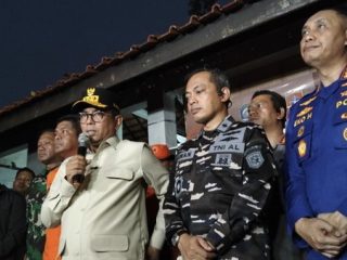 Tim SAR Hentikan Pencarian Rombongan Jurnalis di Gunung Anak Krakatau