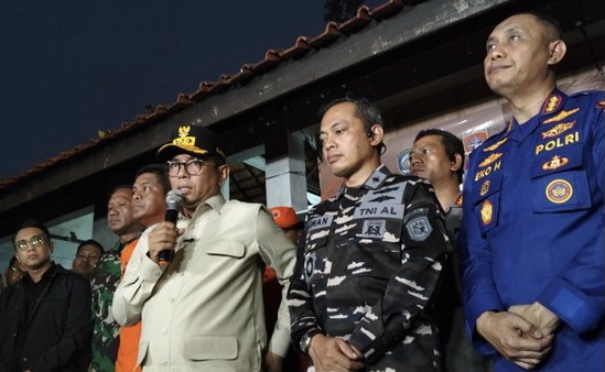 Tim SAR Hentikan Pencarian Rombongan Jurnalis di Gunung Anak Krakatau