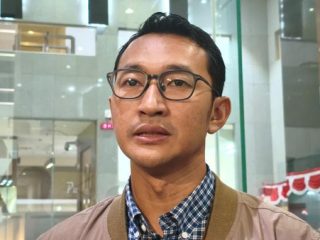KPK Sita 20 Koper Uang Ratusan Miliar dalam OTT di BPN Kabupaten Bogor