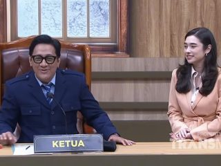 KUA Kebayoran Baru 'Bocorkan' Ada Pengajuan Nikah Andre Taulany dengan Amanda Rigby