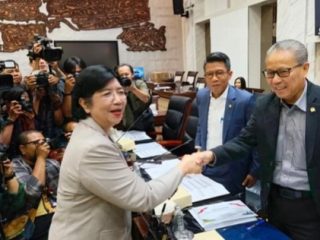 Paripurna DPR RI Setujui Destry Damayanti Jadi Gubernur Bank Indonesia