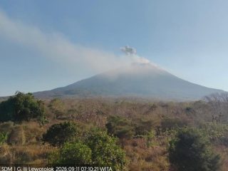 Ibu, Ili Lewotolok dan Semeru, 3 Gunung Api yang Kompak Erupsi Pagi Ini
