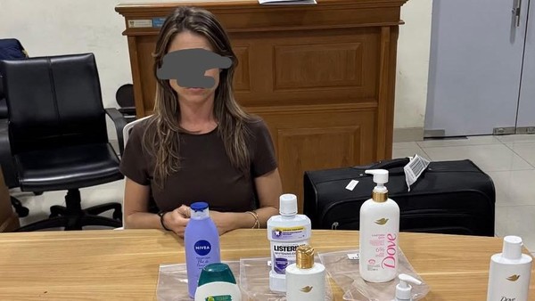 Selundupkan 3,6 Kg Kokain Cair ke Bali, WN Brasil Diamankan