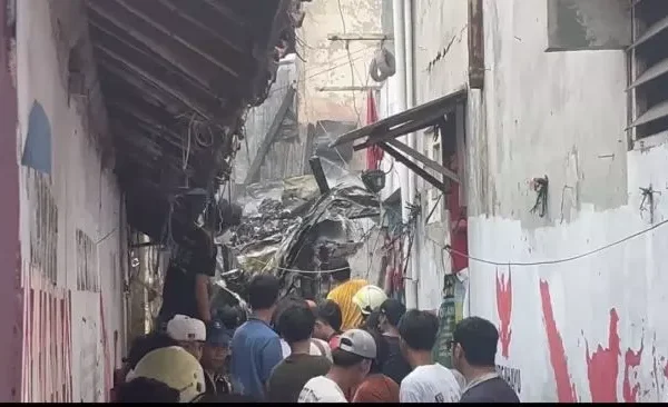 Permukiman di Tamansari Jakbar Hangus Terbakar, 110 Damkar Turun ke Lokasi