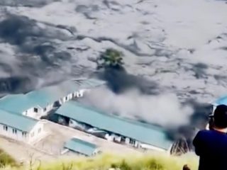 Banjir Bandang Kembali Terjang Nepal, 5 Orang Hilang