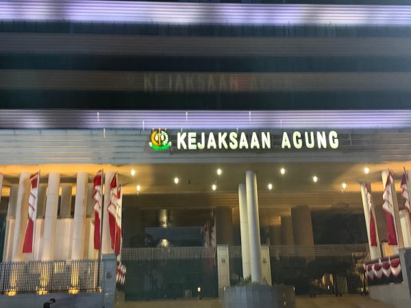 Aswas Kejatisu Diamankan Kejagung, Diduga Terkait Proyek Pengadaan Buku dari Anggaran BOS