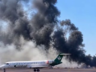 Houthi Serang Bandara Riyadh dan Abha, 3 Orang Tewas