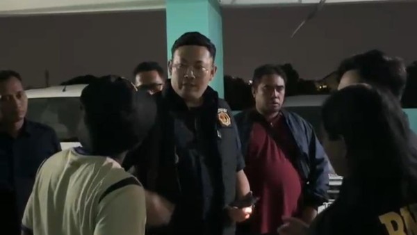 Langgar Aturan Keimigrasian, 13 WNA di Apartemen Depok Ditangkap