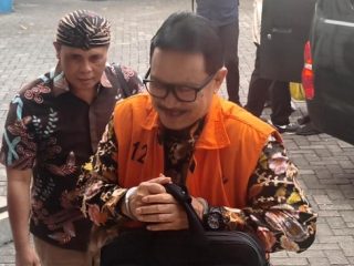 KPK Geledah 2 Kantor Dinas di Madiun terkait Kasus TPPU Walkot Maidi